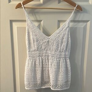 Elegant White Lace Women’s Top